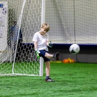 Футбол - это любимая игра всех ребят!