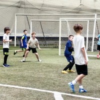 Футбол - это любимая игра всех ребят!