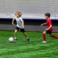 Футбол - это любимая игра всех ребят!